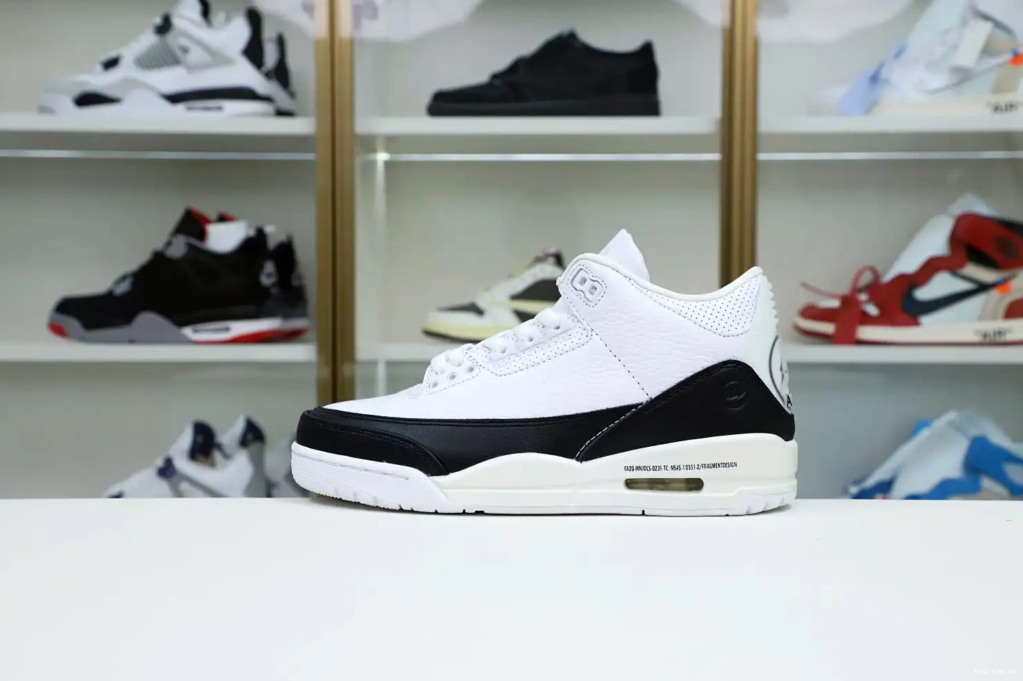 DESIGN JORDAN Kimikick FRAGMENT 'WHITE' X RETRO SP AIR 3 0521
